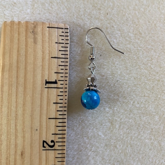 21156 ⭐️Blue Rainbow Earrings⭐️ - Picture 3 of 5